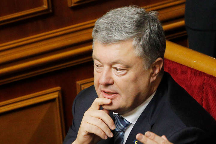 Нароний депутат і п'ятий президент Петро Порощенко - Порошенко: ситуація в країні вимагає мобілізації усіх ресурсів