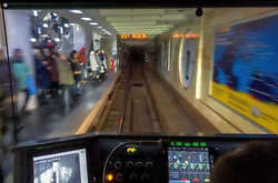 Кернес здався: харківське метро зупиняється