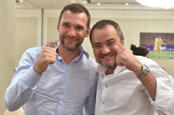 Чемпіонат України з футболу призупинено до здорових часів