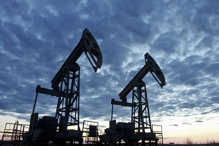 Вартість нафти впала до нового мінімуму
