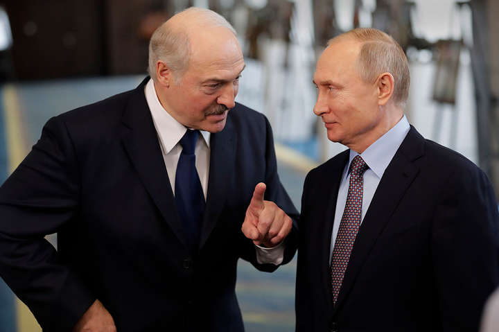Путін пояснив, чому Лукашенко не визнає незаконну анексію Криму