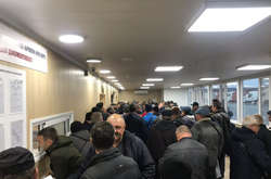  Черга водіїв в Одеському порту 