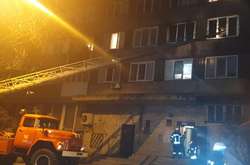 Пожежа виникла у квартирі на третьому поверсі