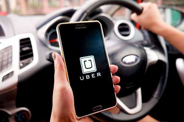 МОЗ та Uber домовилися про безкоштовне перевезення лікарів на час карантину