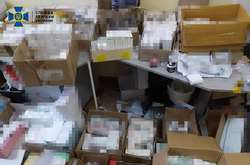 СБУ заблокувала схему контрабанди неякісних ліків серцево-судинної та онкологічної груп