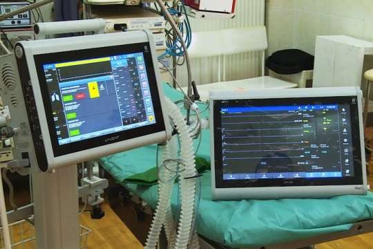 Укроборонпром передасть приватним виробникам документи на апарати штучної вентиляції легень