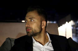 Первый поцелуй на шоу «Холостяк»: что происходило в третьем выпуске