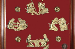 Боротьба з короновірусом? Уряд Шмигаля закуповує 140 шт. сувенірів за ₴199 тис. і запонки за ₴43 тис.