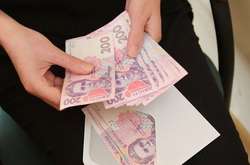 У Мінсоцполітики розповіли, коли пенсіонери отримають одноразові доплати