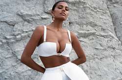 Супермодель Тина Кунаки