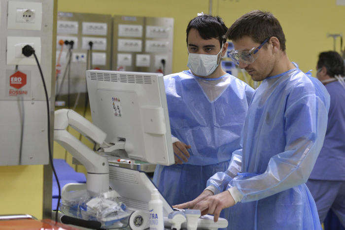 Коронавирус в Италии: медики вылечили «нулевого пациента»