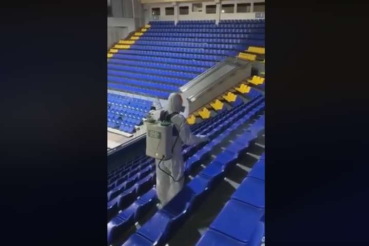 У Палаці спорту в Києві провели дезінфекцію (відео)