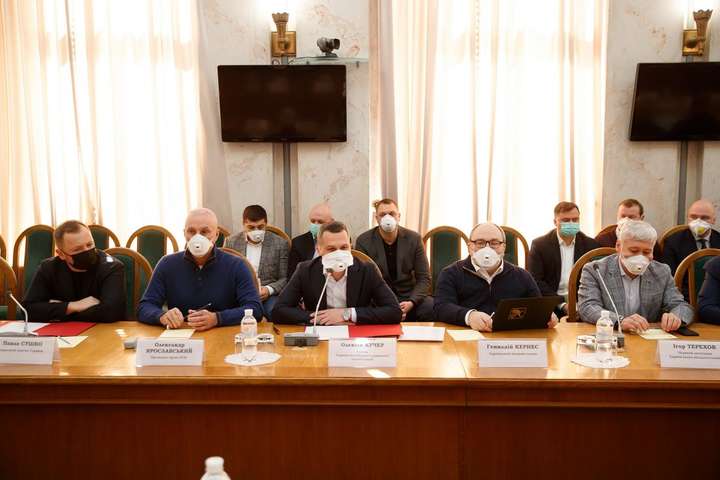 Харківщина отримала на боротьбу з коронавірусом $2 млн від Ярославського і ще $2,2 млн від місцевого бізнесу