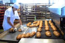 Усі галузі з безперервним виробництвом мають продовжити працювати – Паращій