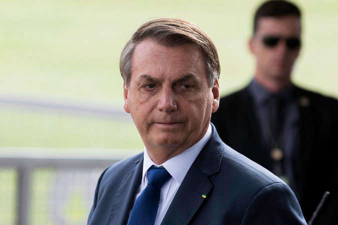 Президент Бразилії закликав скасувати карантин через коронавірус