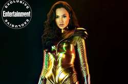  Исполнительница главной роли Галь Гадот 
  