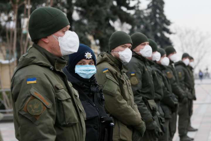 В Украине введен режим чрезвычайной ситуации