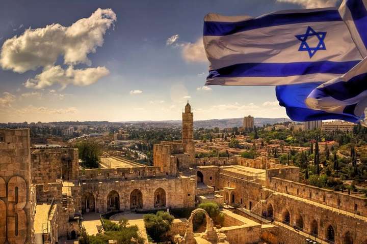 в Ізраїлі посилили карантин: закриті синагоги і скорочена кількість громадського транспорту