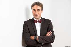 Професор, доктор медичних наук Ґеорґ Маркманн - директор Інституту етики, історії та теорії медицини Мюнхенського університету імені Людвіґа Максиміліана і президент Академії медичної етики