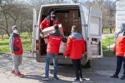 «Нова пошта» доставила до полтавських лікарень другий транш медичної гуманітарної допомоги