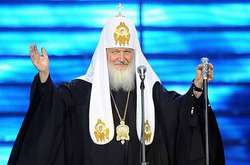 Московський патріархат оголосив своїх батюшок лікарями і відмовився закривати церкви