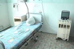 24 особи лікувалися чи продовжують лікуватися у медзакладах області, а 35 осіб отримують амбулаторне лікування вдома