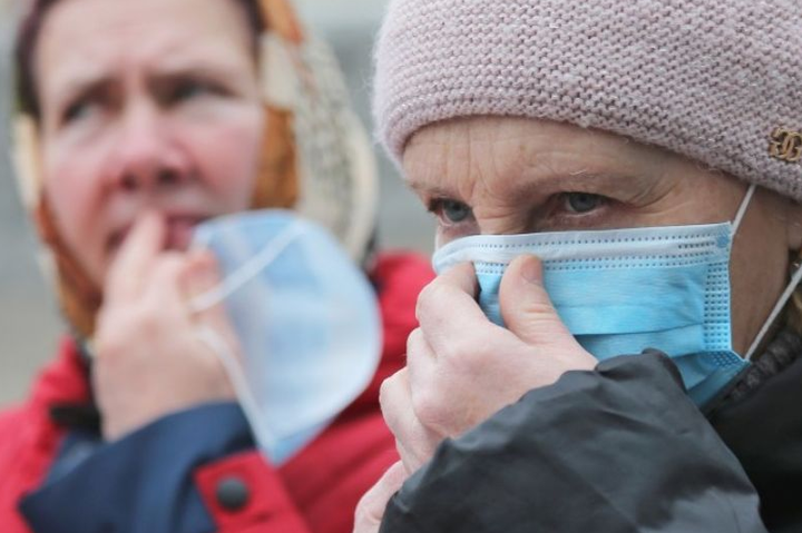 МОЗ розповіло українцям, в якому віці найвищі шанси підхопити коронавірус