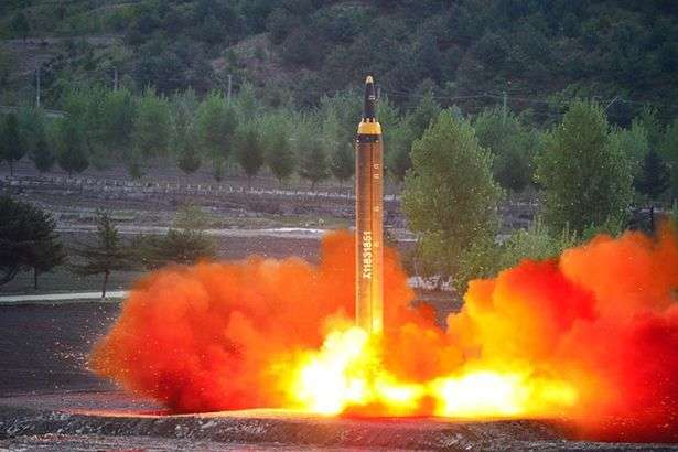 Північна Корея провела випробування «надвеликої» ракетної установки
