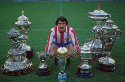   Хосе Луїс Капон та його трофеї  