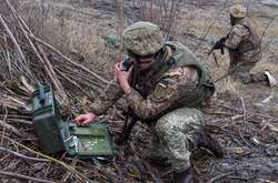 Двоє військових отримали поранкення 30 березня 