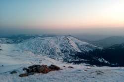 У Карпати повернулась зима: хуртовина та 17 градусів морозу