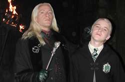 Актеры Джейсон Айзекс и Том Фелтон