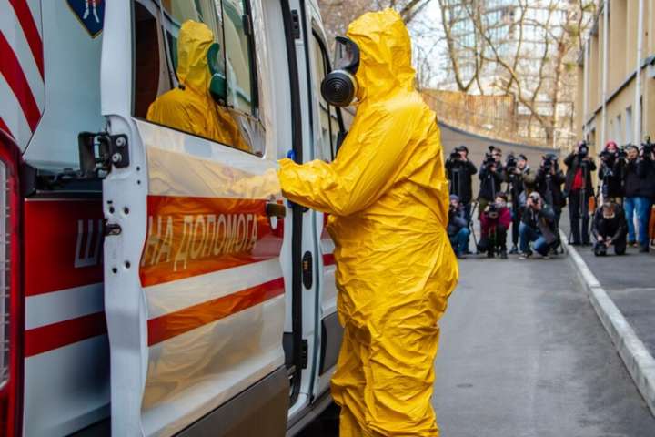 Число зараженных коронавирусом в Киеве превысило 130