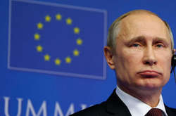 Евросоюз осудил указ Путина о владении землей в оккупированном Крыму