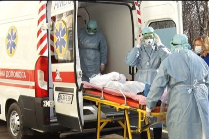 В Украине от коронавируса умерли уже 28 человек, 1096 - инфицированы