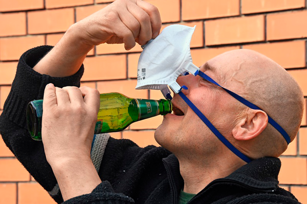 Через коронавірус у Росії обмежують продаж алкоголю