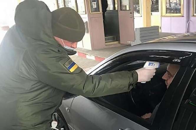При в'їзді до Києва пасажирам та водіям вимірюватимуть температуру