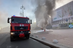 У центрі Києва через підземну пожежу можуть знестурмити цілий район (відео)