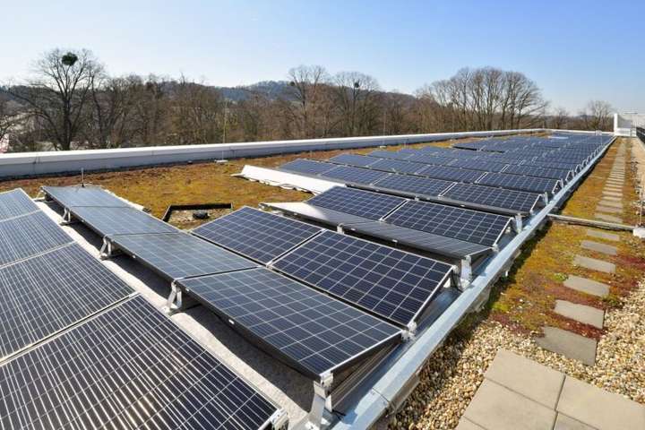 У Німеччині дахові сонячні електростанції почали здаватись в оренду
