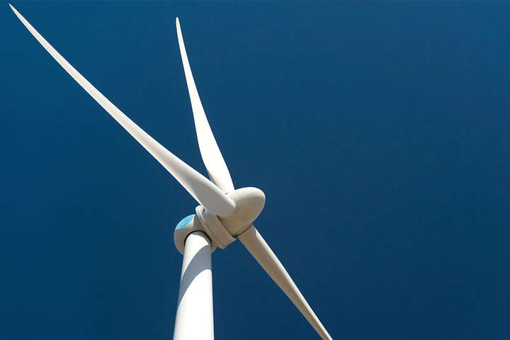 Ветроэнергетики заявляют о кризисе в отрасли и призывают ускорить назначение министра