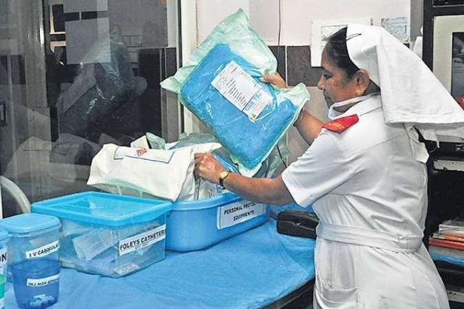 Пандемія коронавірусу: ВООЗ повідомила, скільки бракує медсестер