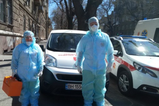 В Одесі створено мобільні бригади для діагностики коронавірусу на дому