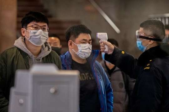 Влада Японії оголосила надзвичайний стан через коронавірус 