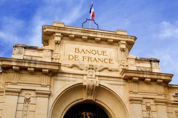 У Франції у першому кварталі цього року ВВП впав приблизно на 6%