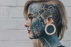 Социальный работник Надин Андерсон из Шотландии с раннего детства мечтала о рисунках на теле