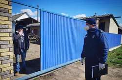 Жінка, у якої батько помер від коронавірусу, розповіла, що на родину чинять моральний тиск