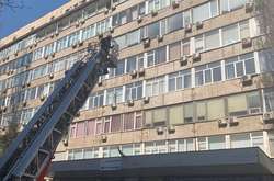 Пожежа сталася на сьомому поверсі адмінбудівлі