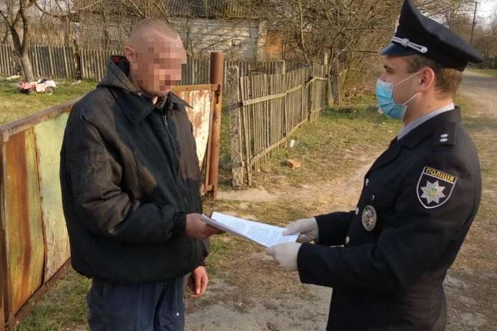 Підпалив задля забави: чоловіку, який спричинив пожежу в Чорнобильській зоні, вручили підозру