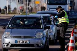 ЄС може продовжити заборону на в'їзд громадянам третіх країн до 15 травня