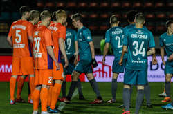 Небезпечна гра продовжується